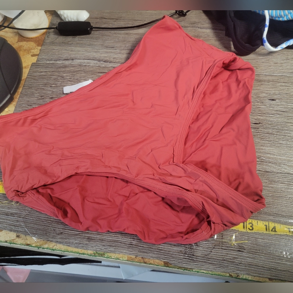 Andie Swim NWOT‎ Swimsuit Bikini Bottom Size S?